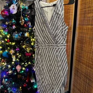 Striped Banana Republic Gray Sleeveless Dress